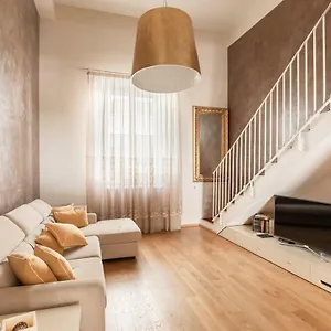 Apartment Elena House Gold, Viareggio